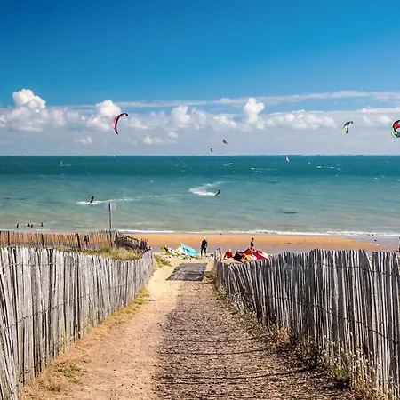 Tatil Evi Amazing In La Boissieres Des Land *